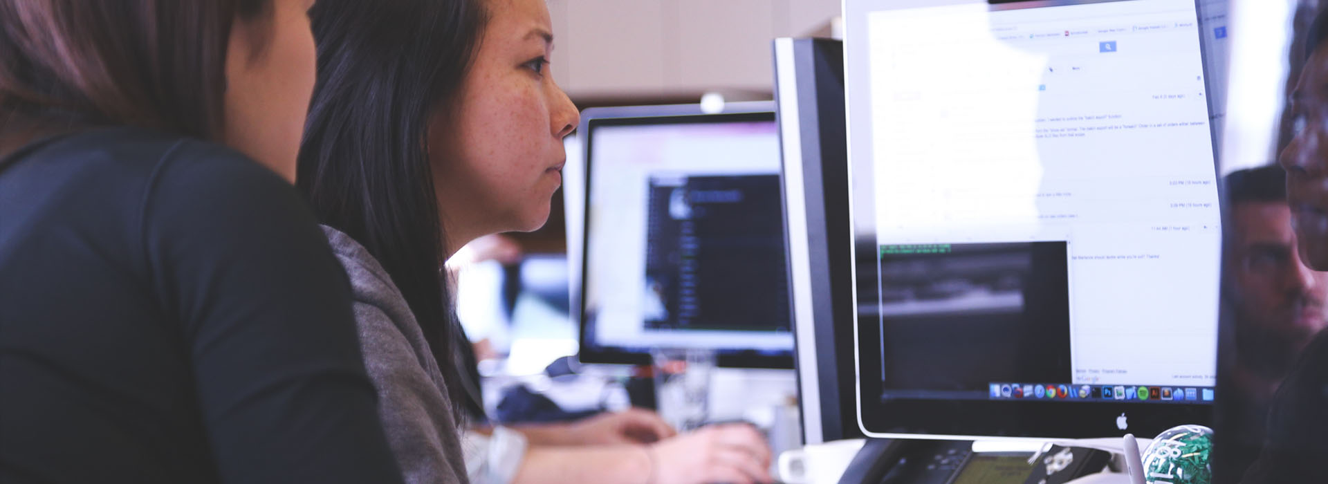 自动攻击网站工具下载